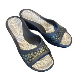 Crocs Wedge Sandals Sassari 7 Black Geometric Pattern Open Toe Slip On